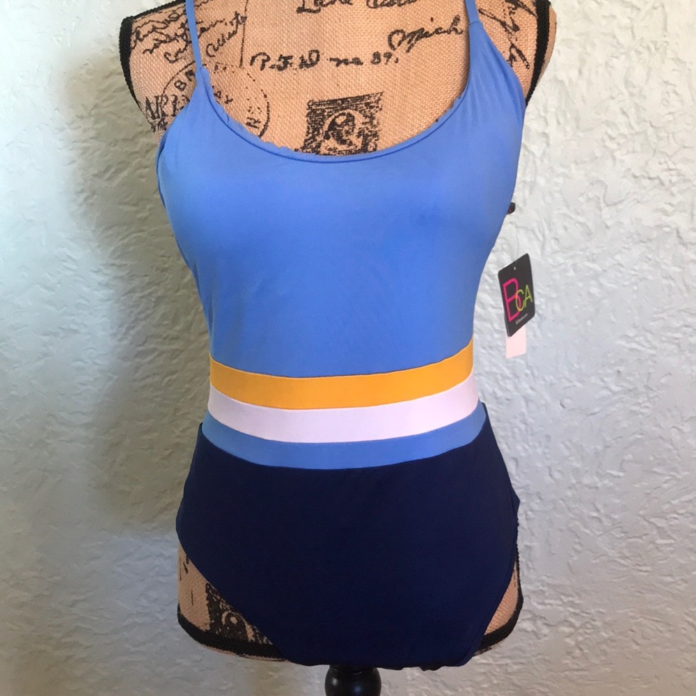 Bathing suit - Picture 2 of 5